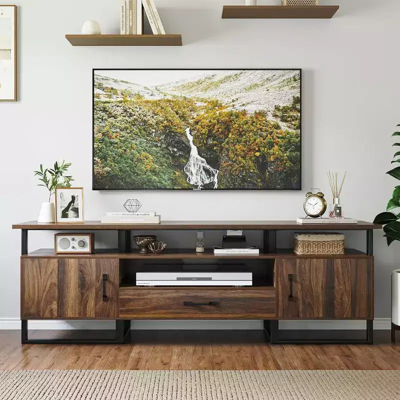 Meuble TV industriel 75 po | Tiroirs et armoires latérales | Cadre en métal et panneau PB | Brun rustique | Pour salon et chambre à coucher