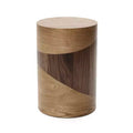 LuxenHome 20 Round Side Table with Two-Tone Wood Grain Design, Modern End Table for Living Room, Bedroom Brown